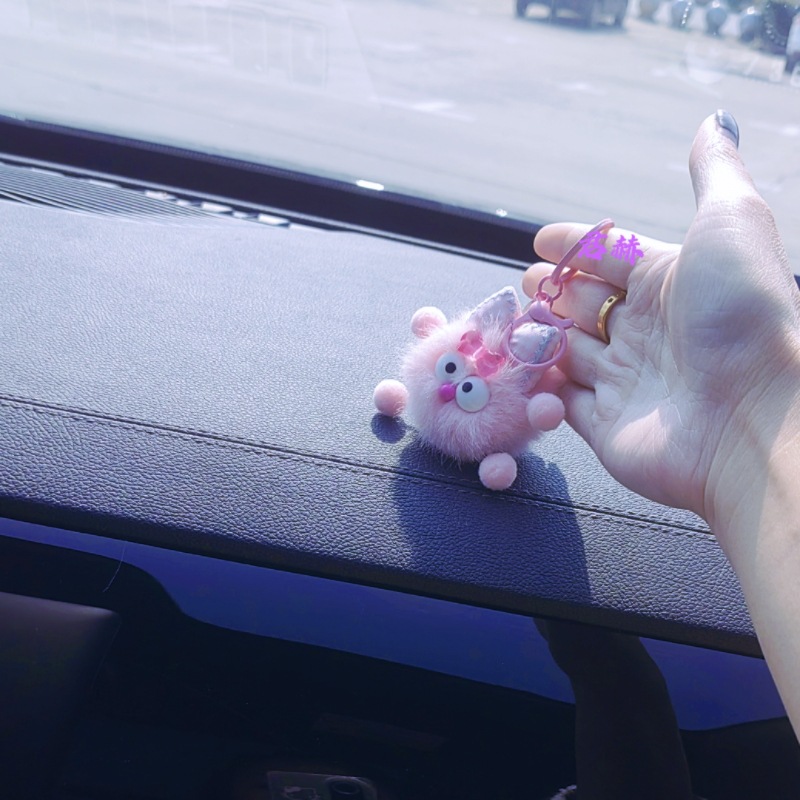 Nuevo arco elfo llavero de automóvil pequeña bola de carbón colgante lindo caricatura muñeca bolsa colgante