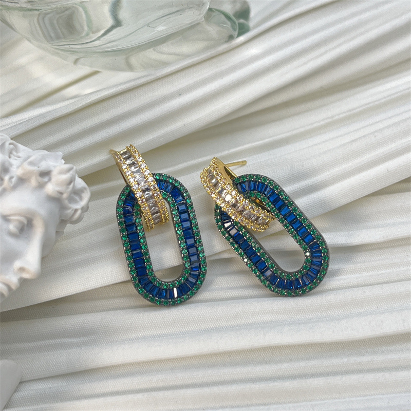 Fashion Oval Copper Plating Inlay Zircon Drop Earrings 1 Pair