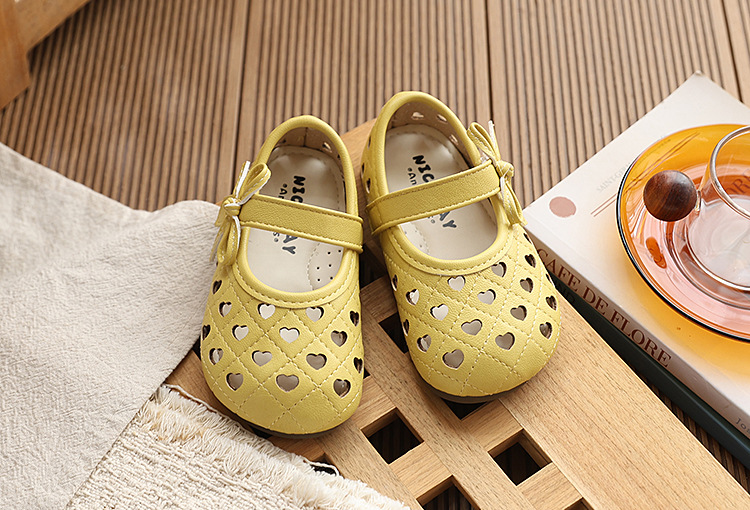 Flickor hjärtformade sandaler ventilerande prinsesskor_voghion.com