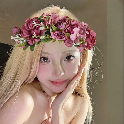 Spring and Summer New Forest Style Artificial Flower Headband for Princesses with Ethereal Charm, Perfect for Beach Vacation Photos as Accessory
