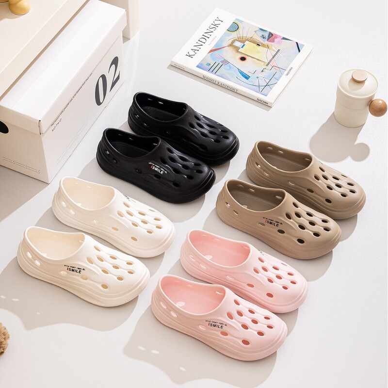 Ins All-Inclusive Breathable Couple's Hole Shoes for Women, Simple Casual Solid Color Sports Eva Sandals with Advanced Anti-Slip Design Ins All-Inclusive Breathable Couple's Hole Shoes for Women, Simple Casual Solid Color Sports Eva Sandals with Advanced Anti-Slip Design