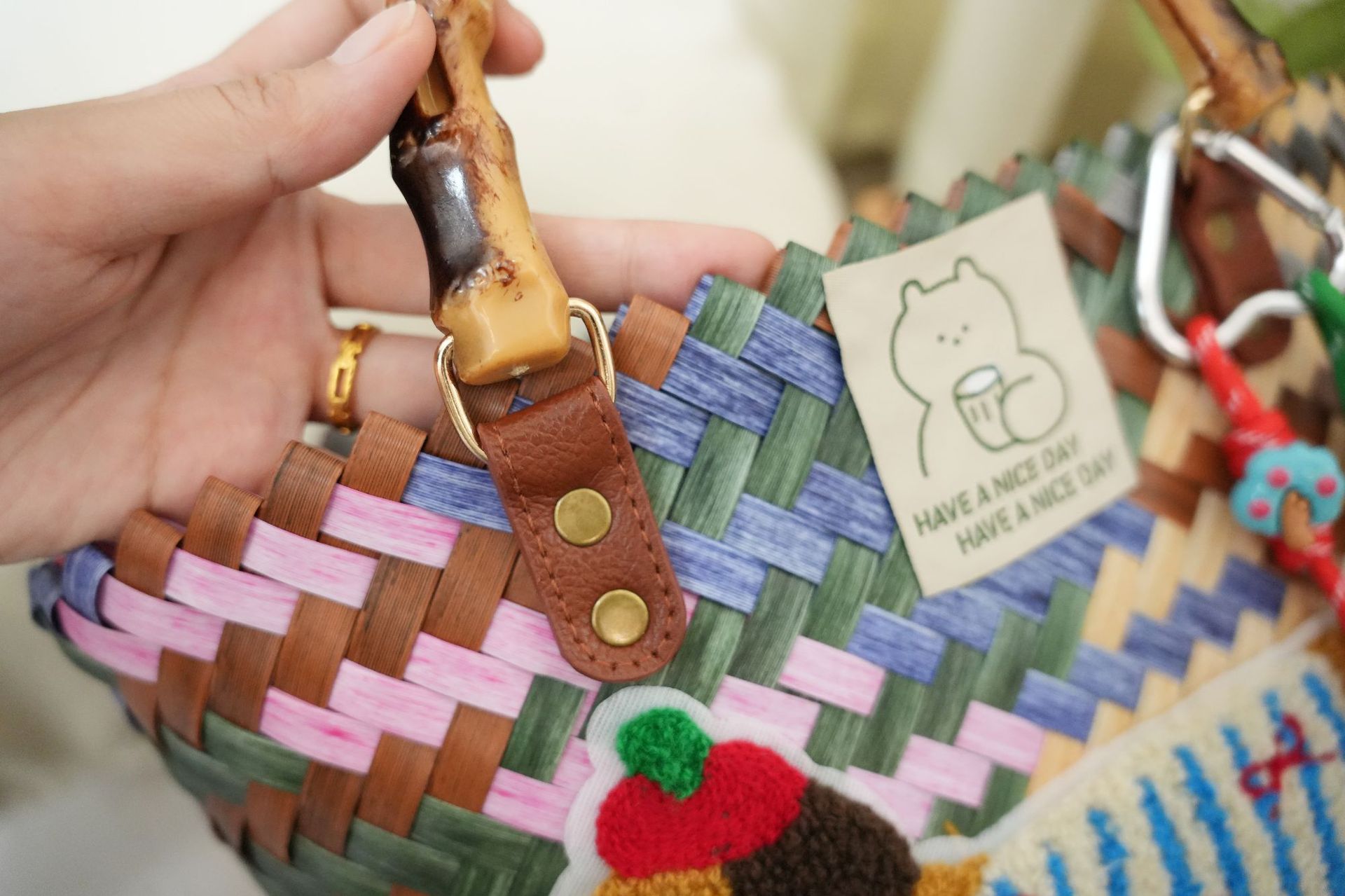 Borse da donna Borsa da pendolare retrò a righe con cane bassotto multicolore, cestino vegetale intrecciato, nuova borsa da donna con ciondolo in corda di nylon_voghion.com