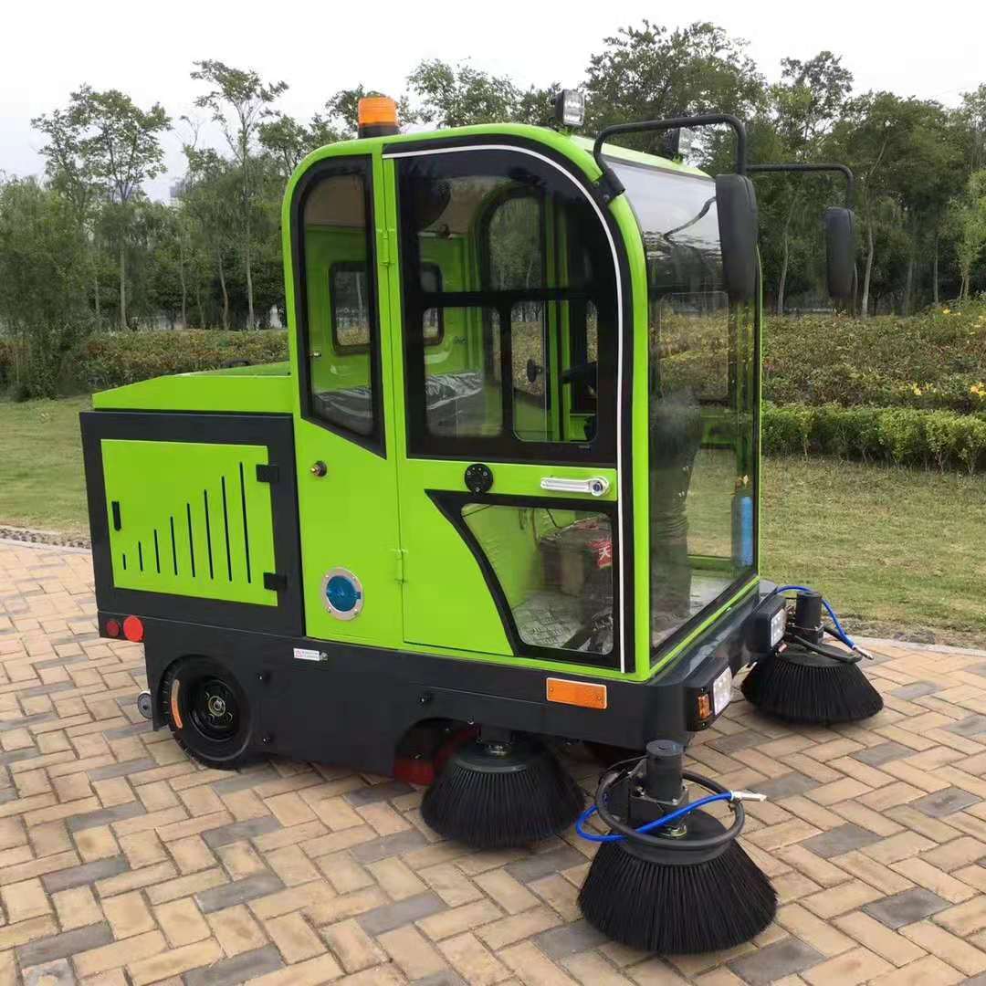 座驾电动扫地车清扫车工厂车间物业小区吸尘工业五刷全封闭扫地机