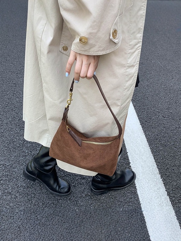 2025年夏季新款绒面女款包包百搭复古美拉德法式腋下斜挎饺子女包|undefined