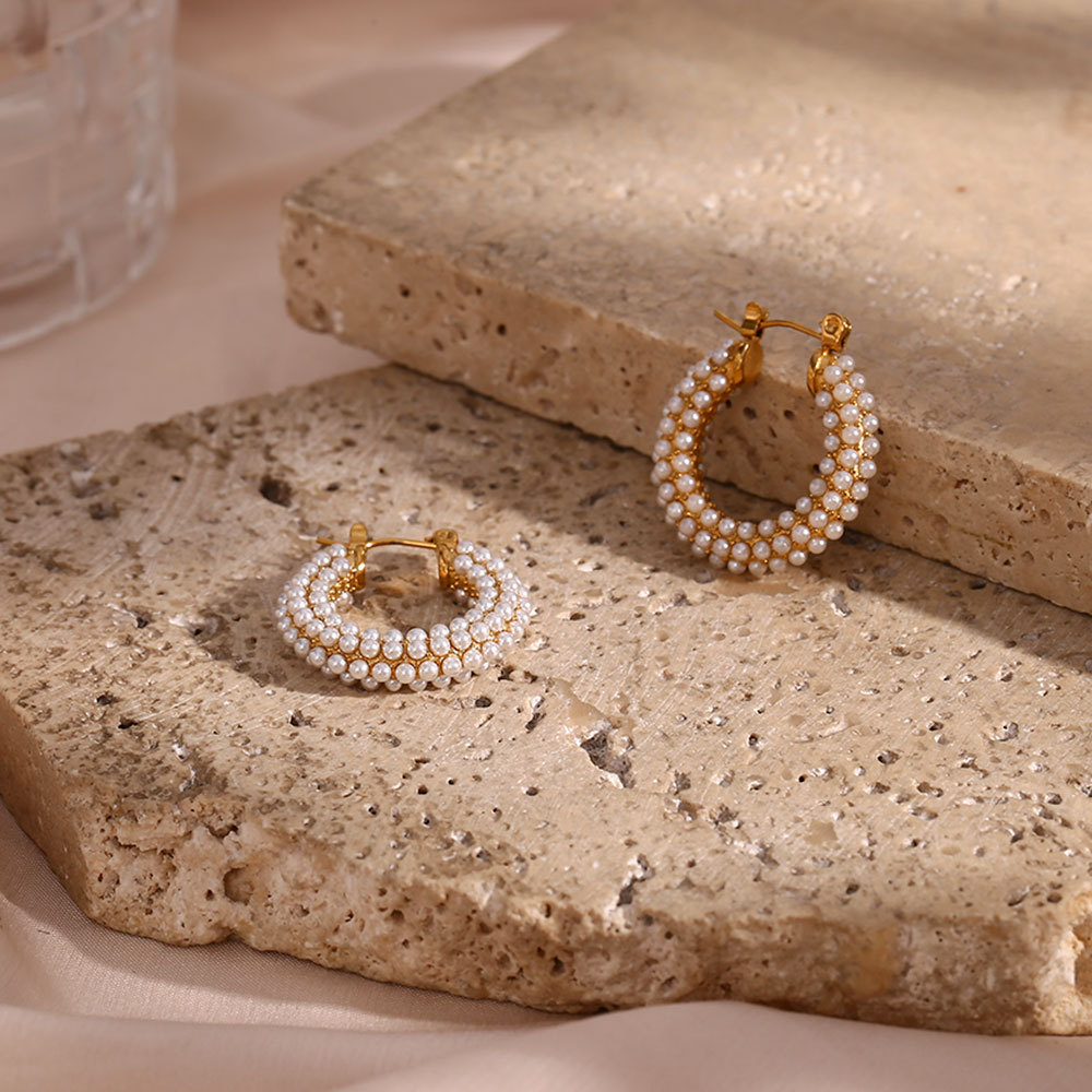 PVD Coated Gold Plating Process 304 Stainless Steel Ear Needle Material PVD Coated Real Gold Plated 18K Gold U Shape 304 Stainless Steel Fashion Waterproof Non Tarnish Hoop Earrings
