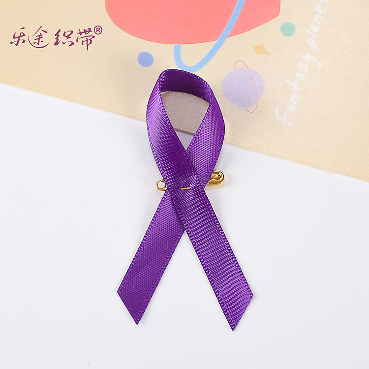 Logotipo DE LA CRUZ actividad de bienestar público insignia cinta de video hecha a mano logotipo de la empresa actividad de salud Tipo de PIN de bricolaje