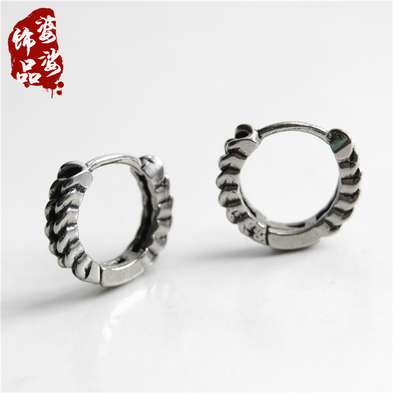 PS797 European and American Dark Style Retro Titanium Steel Cast Twist Rope Men's and Women's Ear Ring Trendy Men's Accessories