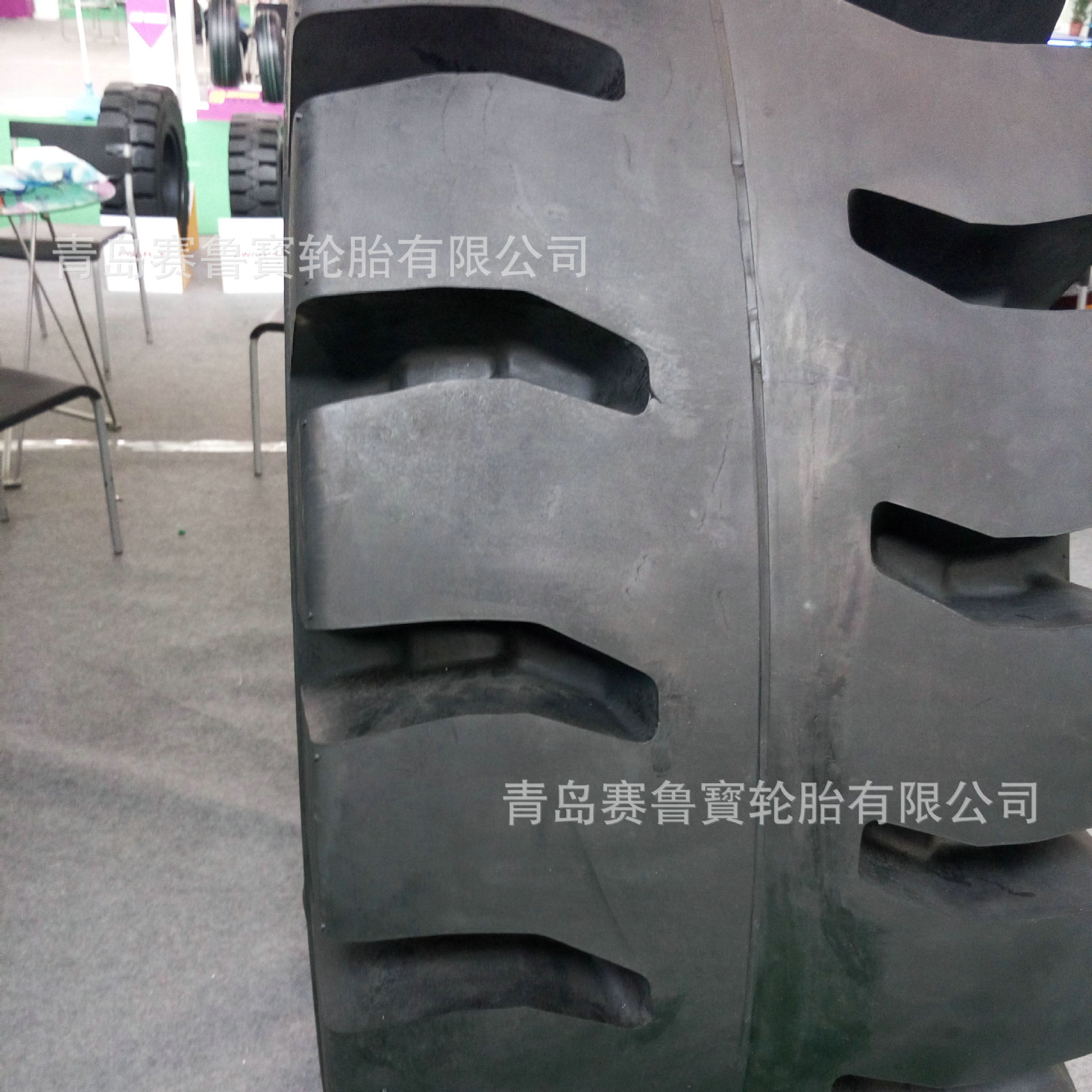 装载机实心轮胎23.5-25 工程机械50铲车轮胎  可配钢圈
