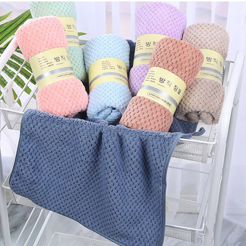 New pineapple plaid coral velvet soft towel, non-shedding face towel, face towel, water-absorbent and breathable face towel