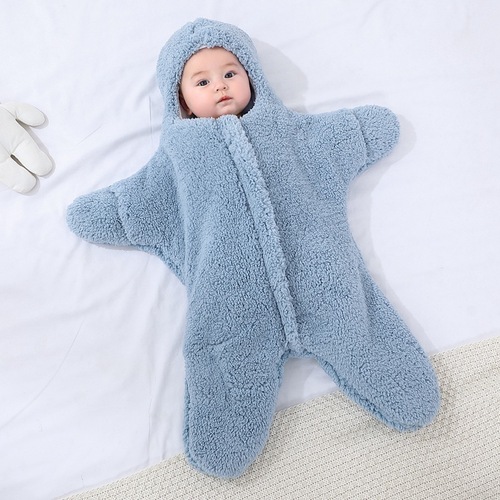 Wrapped baby blanket winter thickened newborn baby outing anti-jumping winter wrapped baby swaddle sleeping bag