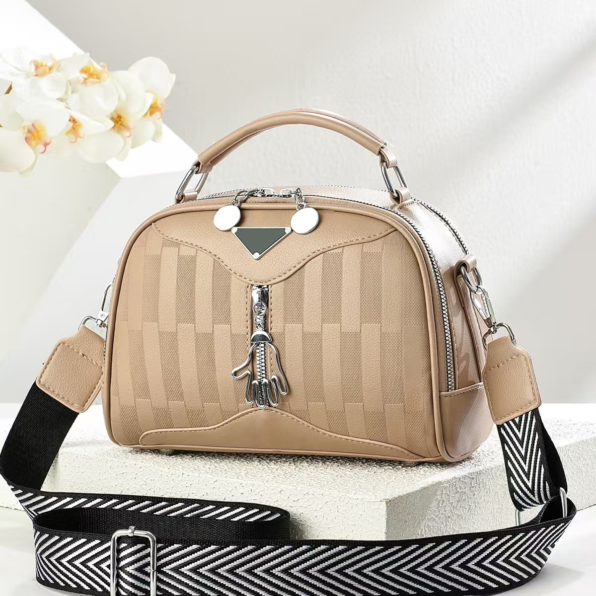 Nueva versión coreana de todo fósforo simple 2025 bolso de mensajero de un solo hombro Emperador rinoceronte verano fabricante de comercio exterior verano bolso pequeño bolso femenino
