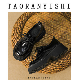 Thick-soled small leather shoes women's 2023 spring new leather uniform shoes academic style lace-up loafers small size 33 34