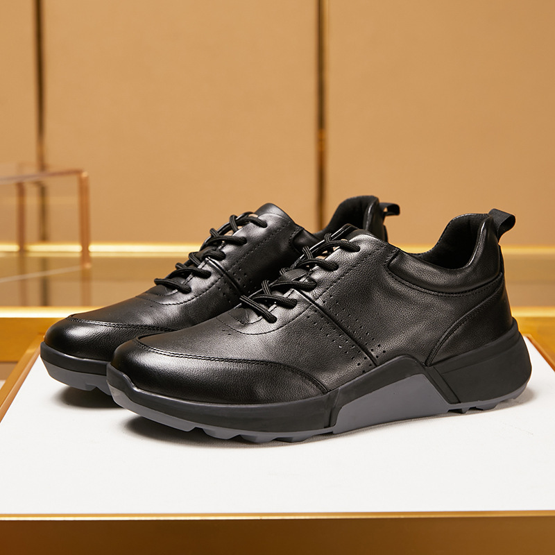Special Offer and Great Value Men's Casual Sports Leather Shoes 2026 Spring New Model Non-Slip Lace-Up Comfortable Men's Shoes Manufacturer Wholesale