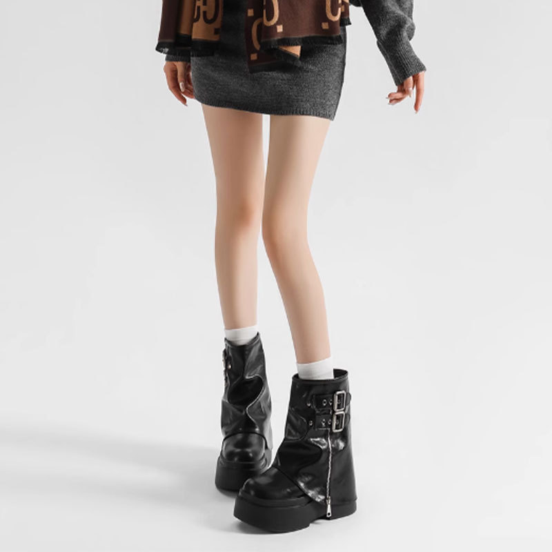 Pantaloncini da donna autunno/inverno 2025 con fibbia e cerniera laterale, stile hot girl alla moda e alla moda, design rialzato con suola spessa._voghion.com