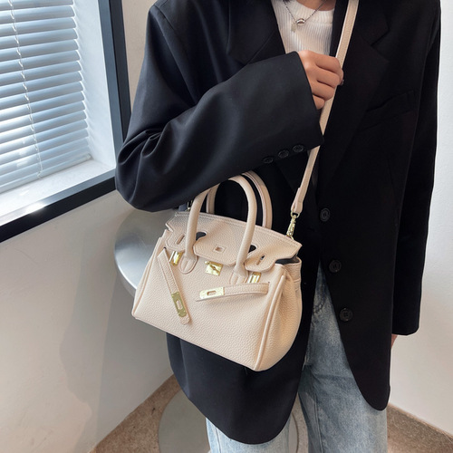 Spring textured bags  new trendy bags women's bags fashionable and versatile ins crossbody bag handbag platinum bag