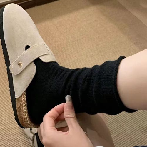 Sock Girl Black and White Autumn Ins Trend Retro Cream Series Turned Edge Herringbone Mid-Calf Pile Socks Anti-Slip Literary Postpartum Socks