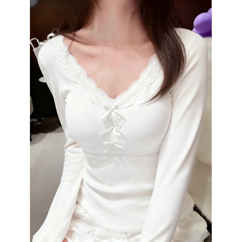 New pure desire lace V-neck fleece-lined base layer top for women, autumn and winter inner wear, short, slim-fit, warm T-shirt