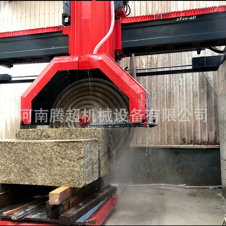 四川宜宾1800型端梁塔锯切石机液压金刚石锯石机结构合理经济可靠