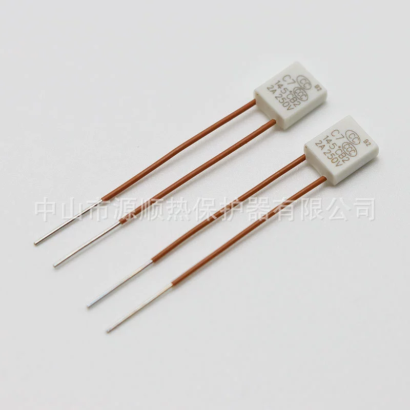 Тепловой предохранитель вентилятора температуры двигателя предохранитель 2A 145 ℃ через термоплавкий корпус сертификации CCC