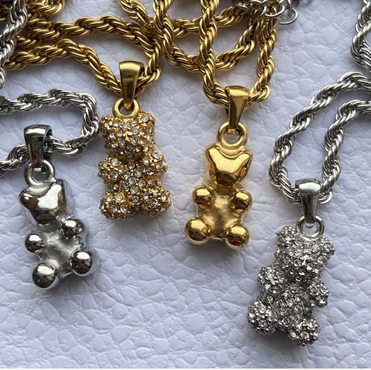 304 Stainless Steel Material Wholesale Jewelry Casual Little Bear 304 Stainless Steel Rhinestones Animal Diamond Hemp Flowers Chain Pendant Necklace