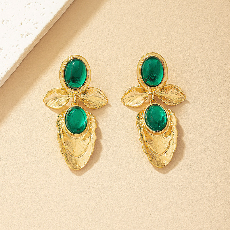 19g Weight Ear Studs Classification 1 Pair Quantity Holiday Occasion Alloy Material Oval Pattern Women's Gender Inlay Design Retro Style 1 Pair Retro Oval Inlay Alloy Ear Studs 13