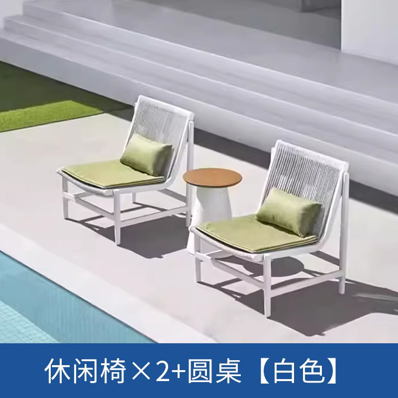 Sofá de terraza de ratán al aire libre, silla de comedor de jardín de villa, silla de mimbre de ocio al aire libre, mueble combinado de tres piezas