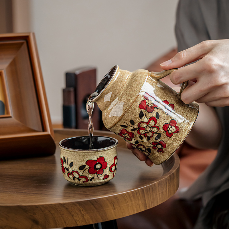 Suspiro de tiempo Taza de olla pequeña pintada a mano china Taza de té de cerámica con tapa Regalo de San Valentín Exportación transfronteriza