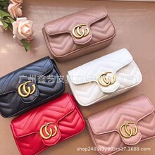 �V�����Q�羳G�����㲨�˼y�R�ɐ��İ���Ƥ�μ�б��朗l�֙CŮ��