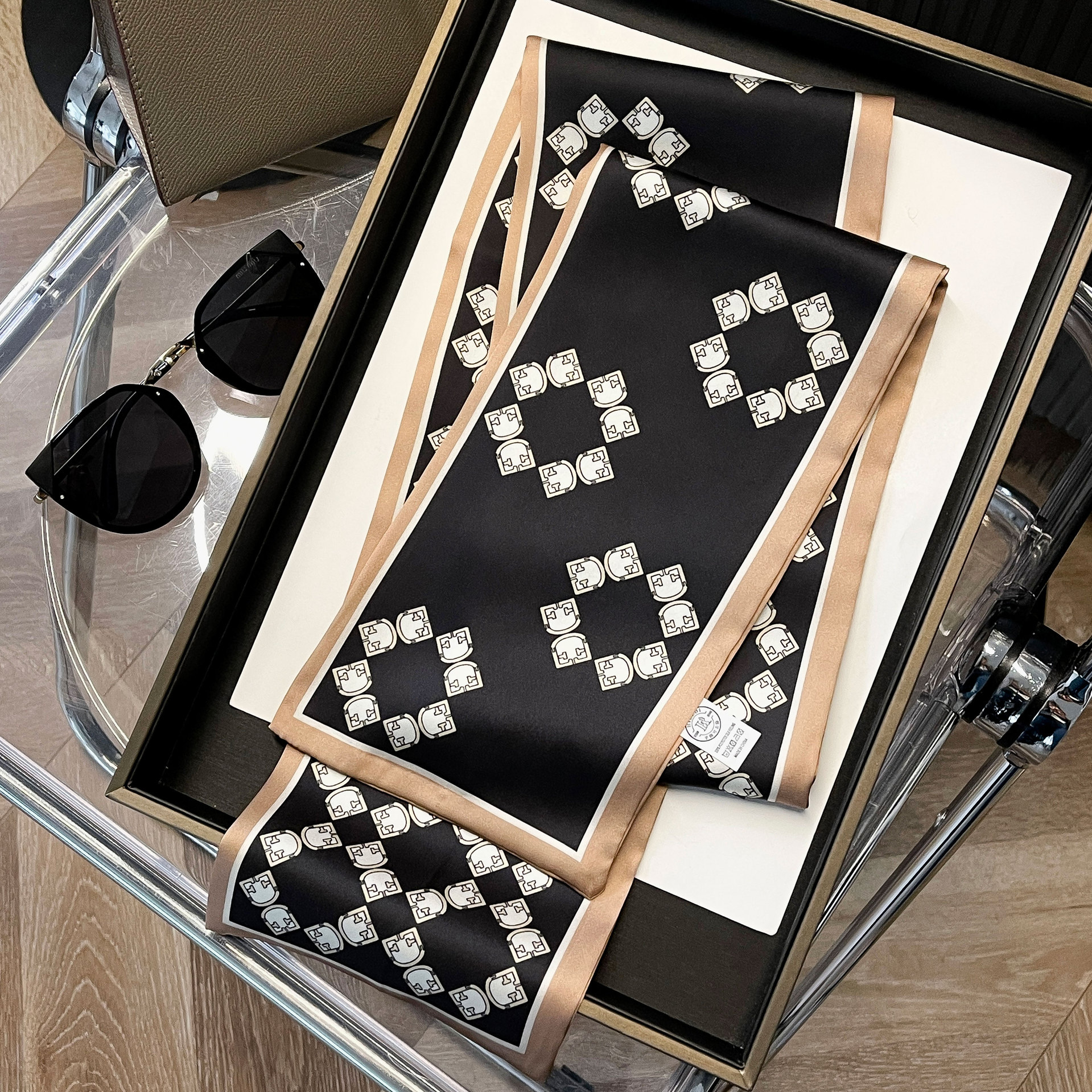 Seidenschal im Damenstil, koreanische Version, doppelseitig, 2022, simulierte Seide, Geometrie, Druckband, modisch, vielseitig_voghion.com