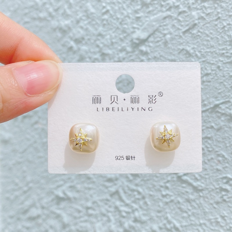 Liyin/Libeliying 新しいパール蝶のイヤリング女性のためのライト高級優しい気質シンプルなイヤリングシルバー針イヤリング|undefined
