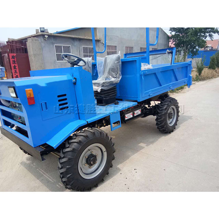 El camión de transporte de carga de construcción de pavimento de concreto no es como el camión de grano agrícola doméstico