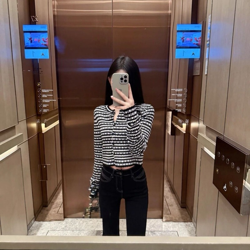 2025早秋新款条纹撞色老花提花针织开衫女气质显瘦长袖上衣感洋气|undefined