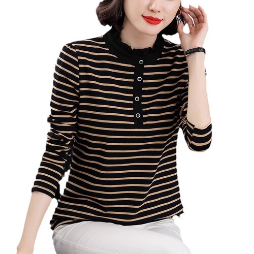 Classic Striped Long-Sleeve Women's T-Shirt for Spring and Autumn, Slimming Plus-Size Outerwear T-Shirt for Ladies' Underwear