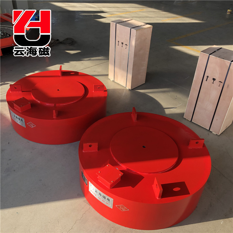 厂家专业悬挂圆盘式电磁除铁器 干式电磁除铁器