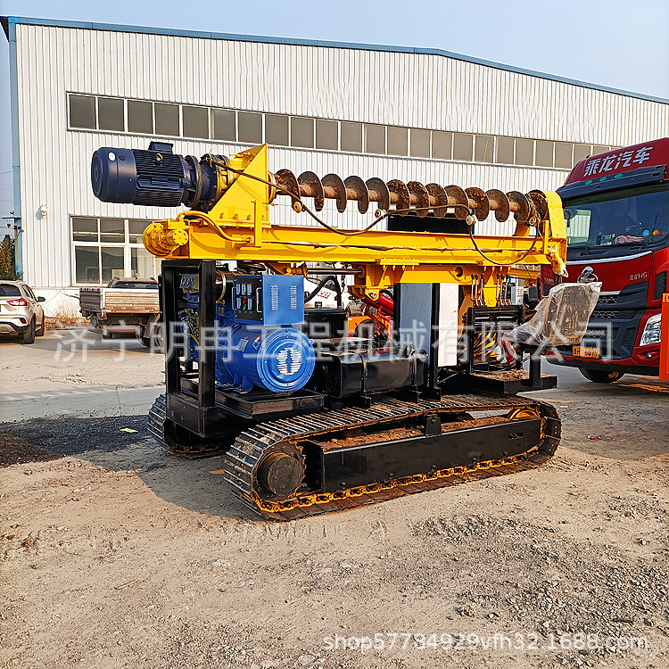 太阳能发电引孔机 电动光伏打桩机入孔深度4米直径可钻50公分