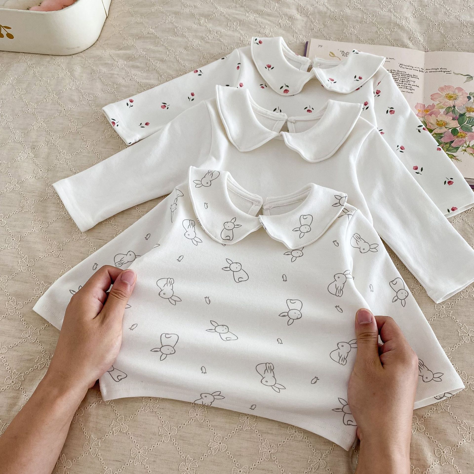 2023 otoño ropa infantil niña bebé muñeca collar bottoming camisa recién nacido floral conejo impreso camiseta superior