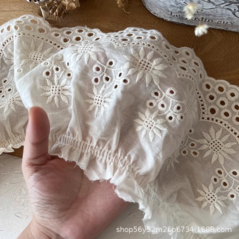 現物の多くの綿の刺繍のしわのレースの家庭用紡績の服装の補助材料の手作りのDIY布芸の白い杏色の卸売り