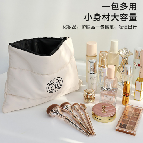 New Camellia Small Fragrance Hand Cosmetic Bag Large Capacity High-Looking Portable Cosmetic Bag Travel Toiletries Bag