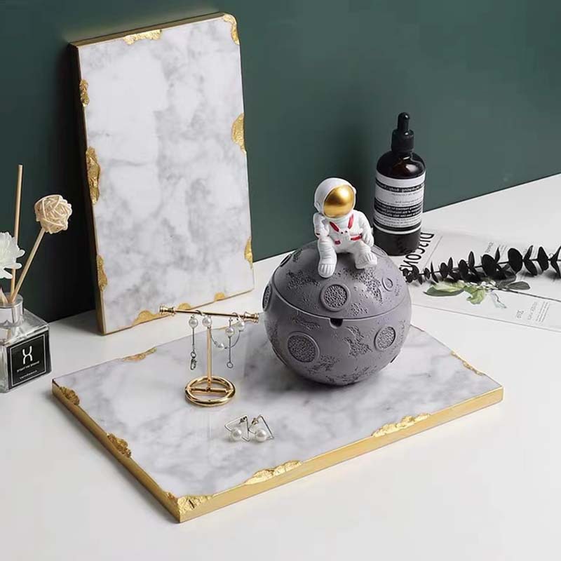 Bandeja de mármol de estilo nórdico borde dorado Almacenamiento de cosméticos accesorios de tiro hogar modelo sala de almacenamiento decoración suave