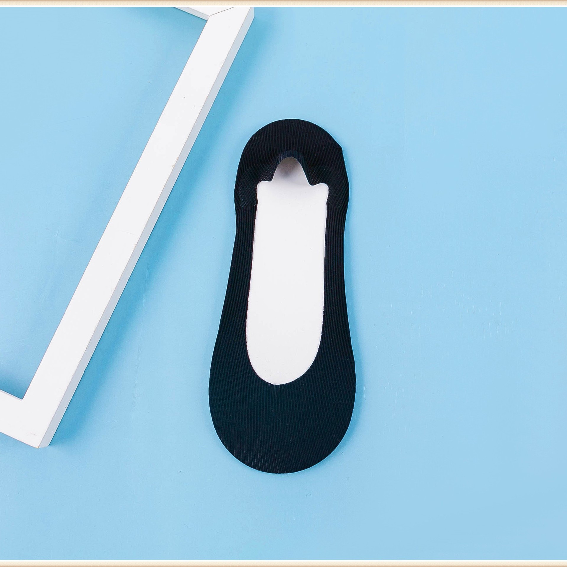 Calcetines de barco para mujeres de verano, calcetines invisibles de hielo, calcetines de algodón antideslizantes, calcetines superficiales, calcetines de corte arbitrarios, calcetines de combinación