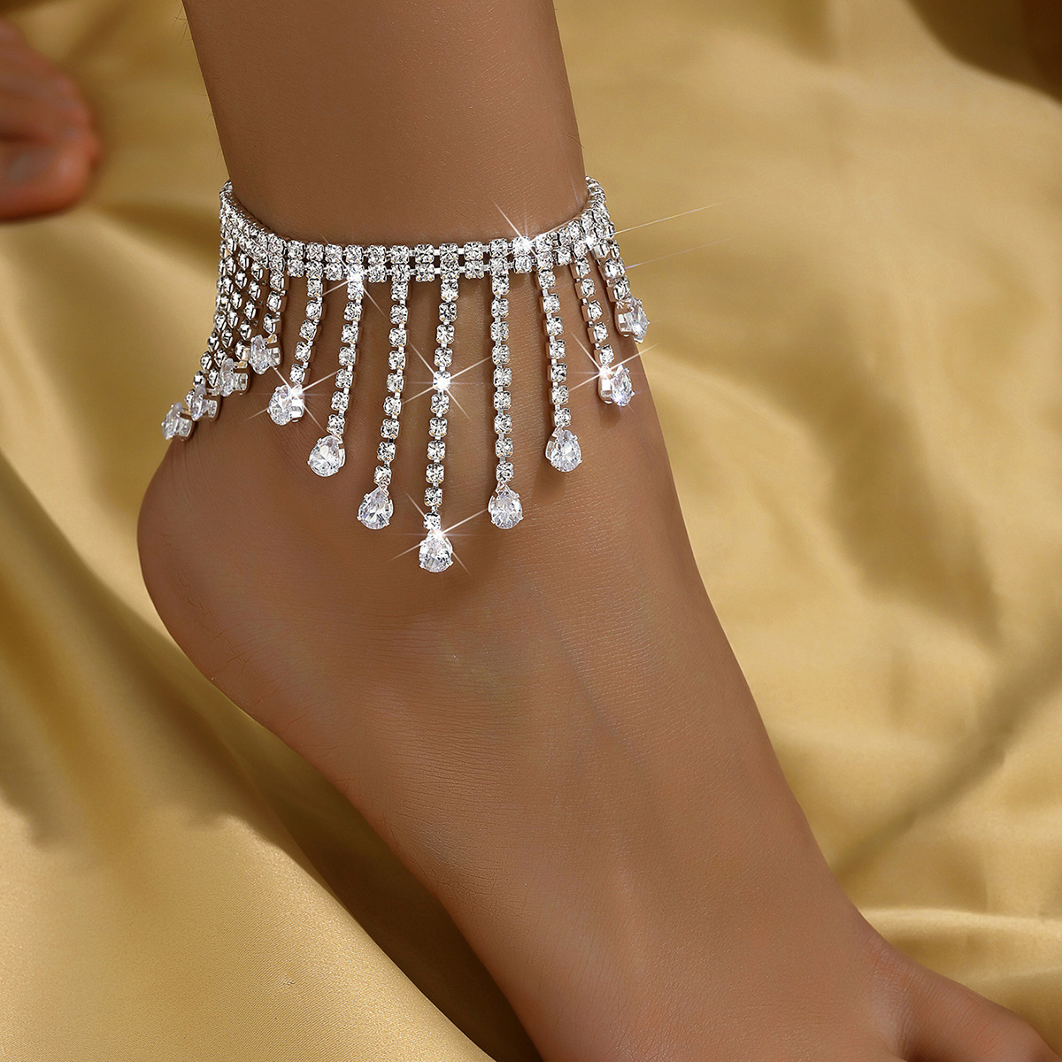 Aliexpress moda transfronteriza europea y americana tobillas de brillo verano versátil nuevos accesorios de zircon accesorios de moda para mujeres pie de moda
