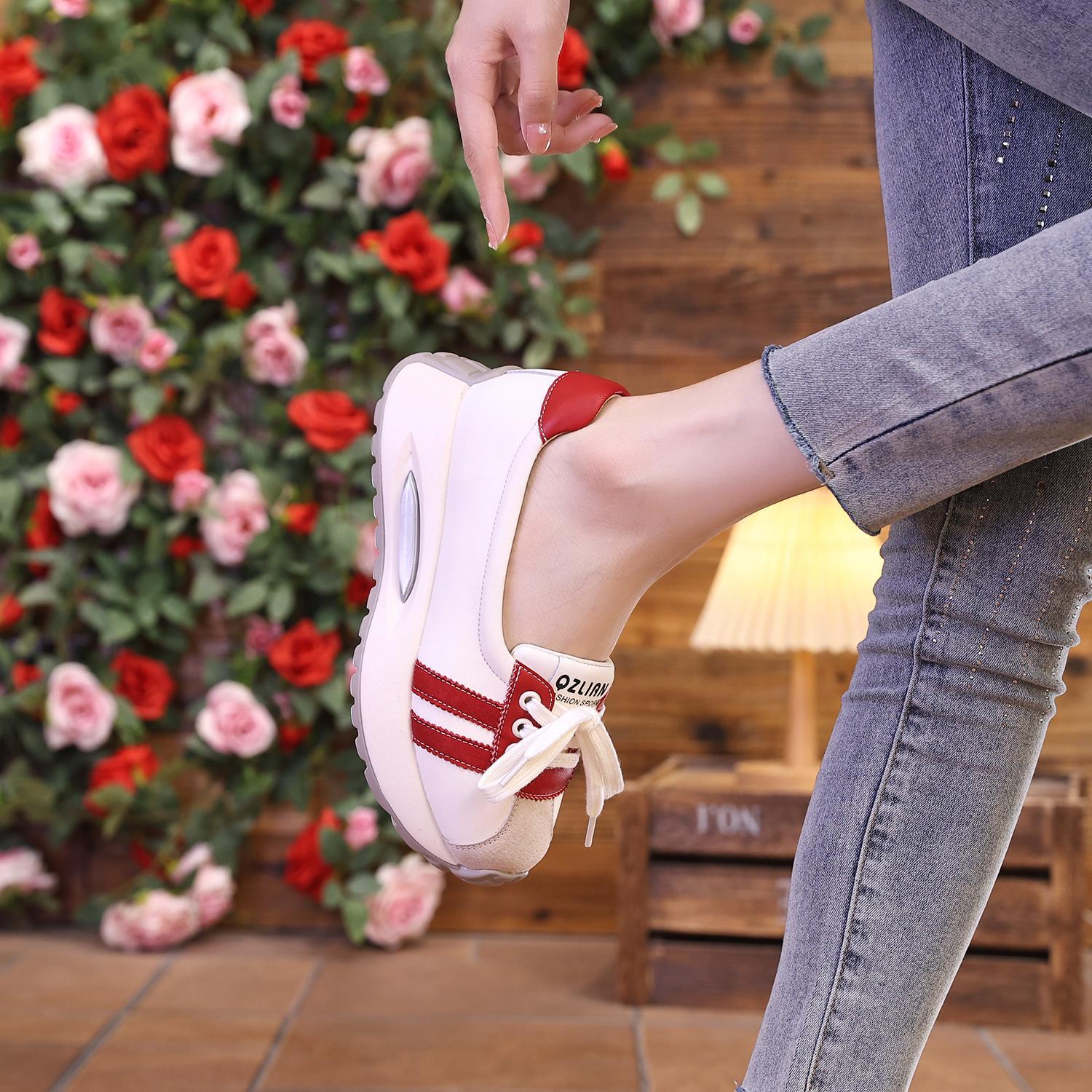 Soft leather sports with a poop like feel for women 2024 new summer breathable thick soled Forrest Gump versatile German_voghion.com