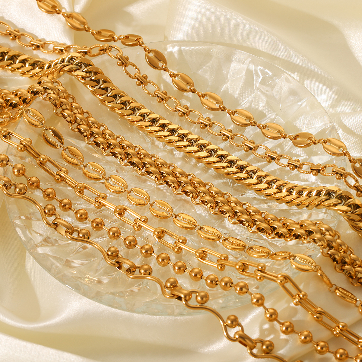 20g Weight PVD Coated Gold Plating Process Lobster Trigger Clasp Closure Clasp Closure Type 18K Real Gold Plated Plating Material Necklace Classification 304 Stainless Steel Chain Material Cuban Link Chain Curb Chain, coffee bean chain, ball chain Chain Type 1 Piece Quantity Casual, Daily Occasion 304 Stainless Steel Material Geometric Pattern Women's Gender IG Style, Vintage Style Style Waterproof Non Tarnish, Plating Craft PVD Coated Real Gold Plated Geometric 304 Stainless Steel IG Style Vintage Style Waterproof Non Tarnish 304 Stainless Steel Lobster Trigger Clasp Closure Necklace 4