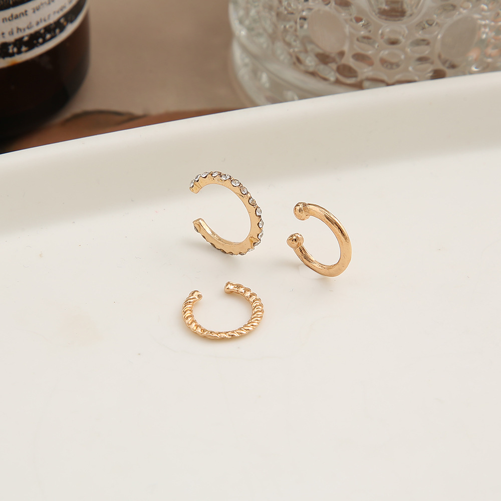 Fashion Diamond-encrusted C-shaped Alloy Earbone Clips display picture 1