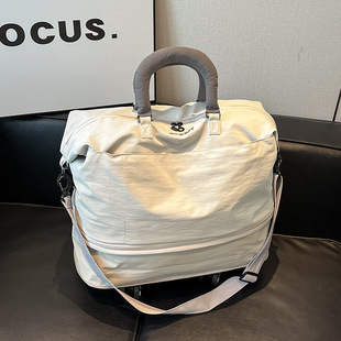 Removable universal travel bag, handheld capacious shoulder bag, folding storage system 2