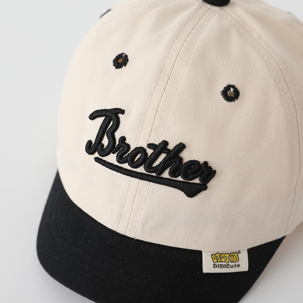Cappello da sole casual per bambino con blocco di colore_voghion.com
