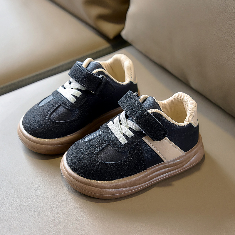 Zapatos de skate de primavera y otoño de velcro con suela suave para bebés infantiles, zapatos deportivos casuales para niños