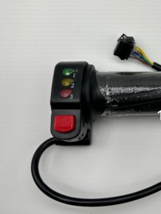 ۬늄܇ƿ܇LED{DѴѸc׃T