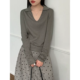 女式衬衫;休闲裤;女式针织衫