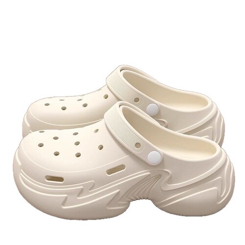 Medical operating room slippers special for women, anti-slip summer new style outer wear thick sole breathable eva hole shoes for women